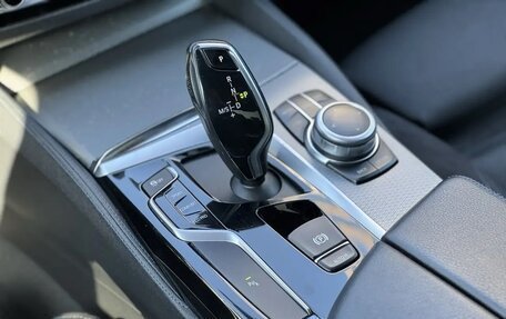 BMW 5 серия, 2019 год, 2 999 000 рублей, 15 фотография