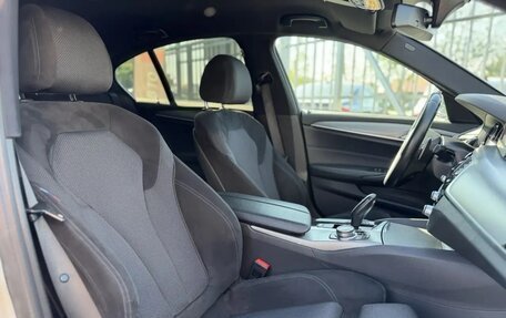 BMW 5 серия, 2019 год, 2 999 000 рублей, 26 фотография
