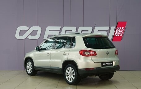 Volkswagen Tiguan I, 2010 год, 998 000 рублей, 2 фотография
