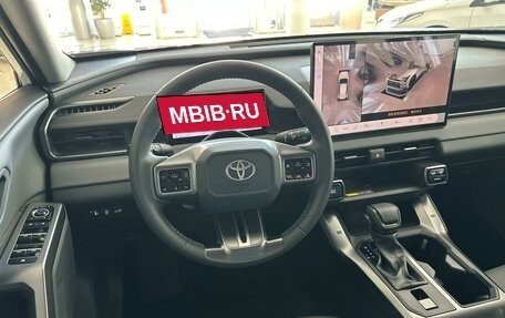 Toyota RAV4, 2026 год, 4 200 000 рублей, 18 фотография