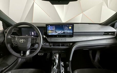 Toyota Camry, 2024 год, 3 530 000 рублей, 13 фотография