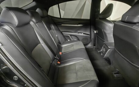 Toyota Camry, 2024 год, 3 530 000 рублей, 15 фотография