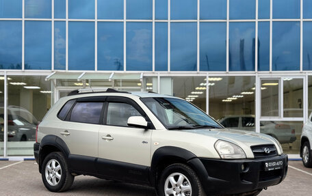 Hyundai Tucson III, 2005 год, 657 000 рублей, 2 фотография