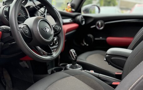 MINI Hatch, 2020 год, 2 350 000 рублей, 8 фотография