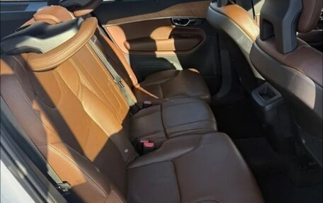 Volvo XC90 II рестайлинг, 2021 год, 9 фотография