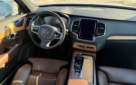 Volvo XC90 II рестайлинг, 2021 год, 13 фотография