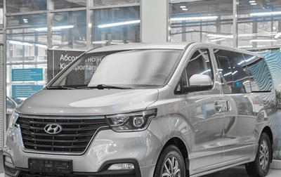 Hyundai H-1 II рестайлинг, 2018 год, 2 499 000 рублей, 1 фотография