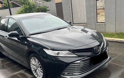 Toyota Camry, 2019 год, 2 600 000 рублей, 1 фотография