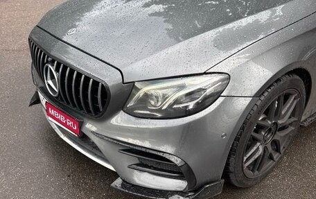 Mercedes-Benz E-Класс, 2017 год, 2 500 000 рублей, 1 фотография