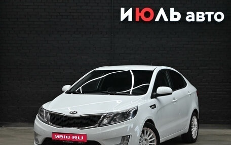 KIA Rio III рестайлинг, 2013 год, 900 000 рублей, 1 фотография