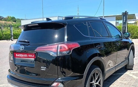 Toyota RAV4, 2017 год, 2 400 000 рублей, 1 фотография