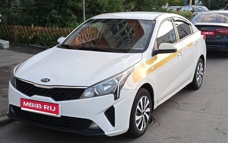 KIA Rio IV, 2021 год, 999 000 рублей, 1 фотография