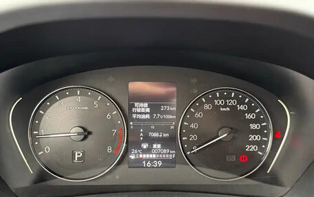 Honda Vezel, 2025 год, 1 700 000 рублей, 12 фотография
