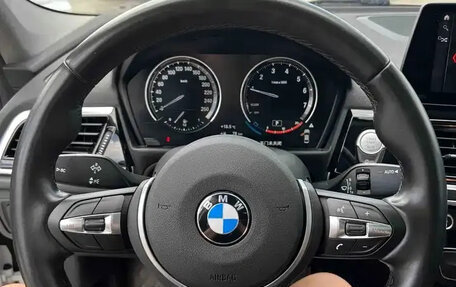 BMW 1 серия, 2022 год, 1 680 000 рублей, 7 фотография