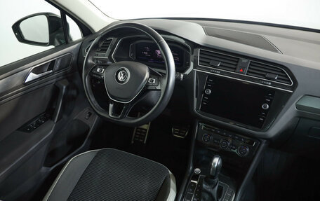 Volkswagen Tiguan II, 2020 год, 3 499 000 рублей, 9 фотография