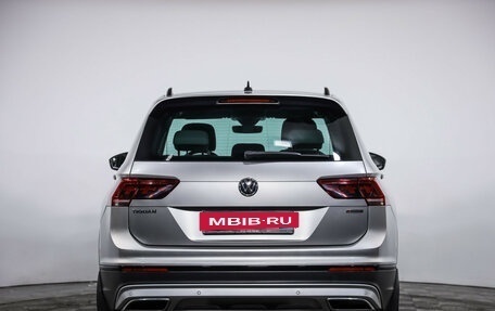 Volkswagen Tiguan II, 2020 год, 3 499 000 рублей, 6 фотография
