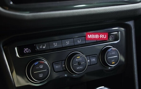 Volkswagen Tiguan II, 2020 год, 3 499 000 рублей, 16 фотография