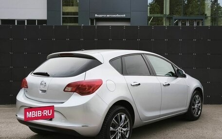 Opel Astra J, 2013 год, 730 000 рублей, 4 фотография
