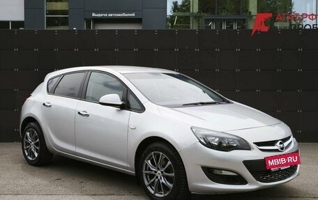 Opel Astra J, 2013 год, 730 000 рублей, 3 фотография