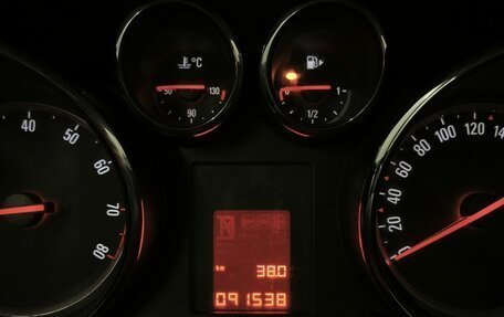 Opel Astra J, 2013 год, 730 000 рублей, 10 фотография