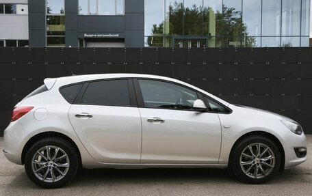 Opel Astra J, 2013 год, 730 000 рублей, 15 фотография
