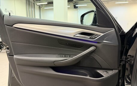 BMW 5 серия, 2019 год, 3 890 000 рублей, 12 фотография
