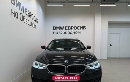 BMW 5 серия, 2019 год, 3 890 000 рублей, 3 фотография