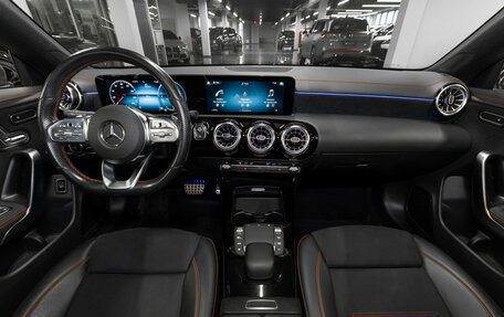 Mercedes-Benz CLA, 2020 год, 2 900 000 рублей, 8 фотография