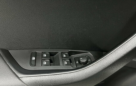 Skoda Karoq I, 2022 год, 2 810 000 рублей, 7 фотография