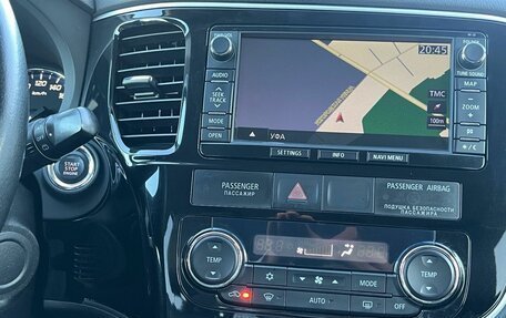 Mitsubishi Outlander III рестайлинг 3, 2014 год, 1 550 000 рублей, 15 фотография