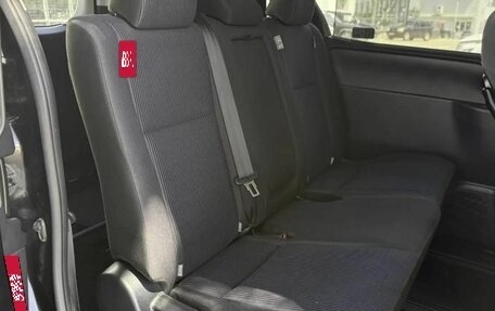 Toyota Voxy III, 2019 год, 2 390 000 рублей, 19 фотография