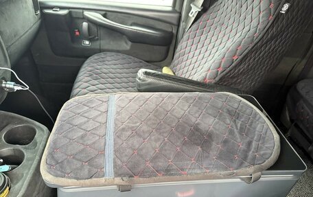 Chevrolet Express II, 2005 год, 1 500 000 рублей, 7 фотография