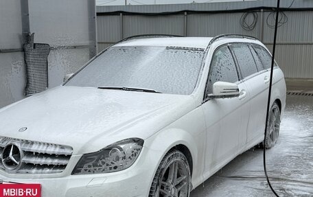 Mercedes-Benz C-Класс, 2013 год, 1 820 000 рублей, 2 фотография
