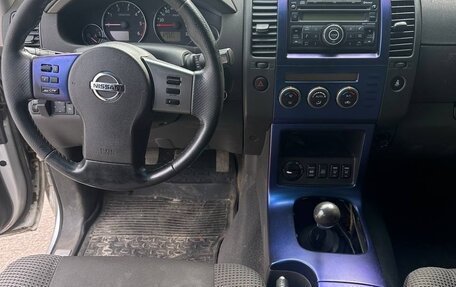 Nissan Pathfinder, 2009 год, 870 000 рублей, 11 фотография