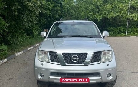 Nissan Pathfinder, 2009 год, 870 000 рублей, 2 фотография