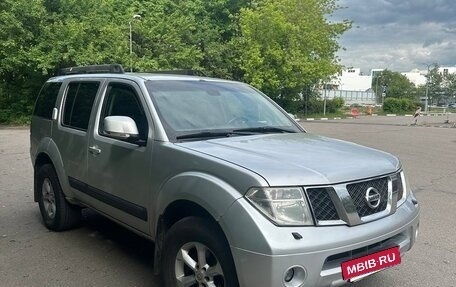 Nissan Pathfinder, 2009 год, 870 000 рублей, 3 фотография