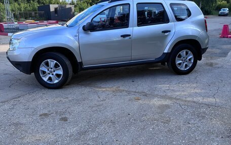 Renault Duster I рестайлинг, 2014 год, 740 000 рублей, 2 фотография