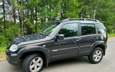 Chevrolet Niva I рестайлинг, 2013 год, 480 000 рублей, 4 фотография