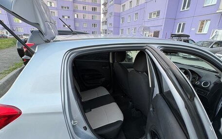 Mitsubishi Mirage VI рестайлинг, 2016 год, 830 000 рублей, 12 фотография