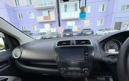 Mitsubishi Mirage VI рестайлинг, 2016 год, 830 000 рублей, 20 фотография