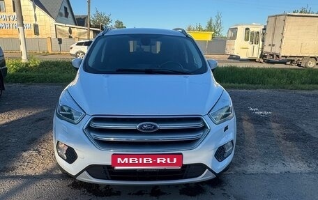 Ford Kuga III, 2018 год, 1 900 000 рублей, 2 фотография