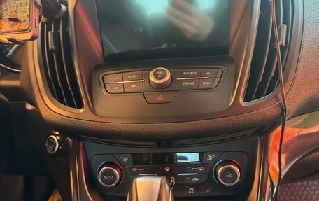 Ford Kuga III, 2018 год, 1 900 000 рублей, 15 фотография