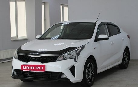 KIA Rio IV, 2021 год, 1 499 900 рублей, 3 фотография