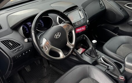 Hyundai ix35 I рестайлинг, 2011 год, 1 500 000 рублей, 12 фотография