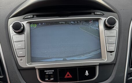 Hyundai ix35 I рестайлинг, 2011 год, 1 500 000 рублей, 15 фотография