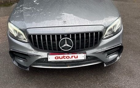 Mercedes-Benz E-Класс, 2017 год, 2 500 000 рублей, 2 фотография