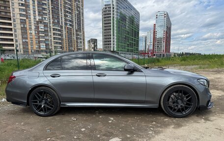 Mercedes-Benz E-Класс, 2017 год, 2 500 000 рублей, 17 фотография