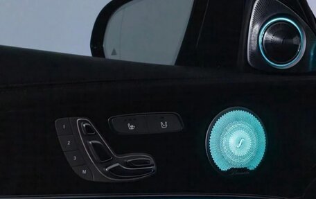 Mercedes-Benz E-Класс, 2017 год, 2 500 000 рублей, 20 фотография