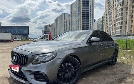 Mercedes-Benz E-Класс, 2017 год, 2 500 000 рублей, 16 фотография