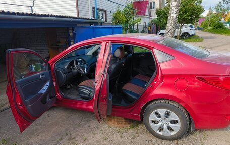 Hyundai Solaris II рестайлинг, 2014 год, 1 100 000 рублей, 8 фотография